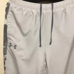 美品【XL】 UNDER ARMOUR 中綿パンツ 防風 防寒 スポーツ