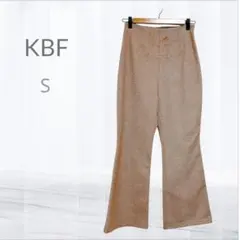 ケービーエフ レディース フレアパンツ S ベージュ