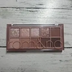 アイシャドウパレット