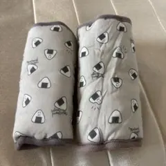 おにぎり柄　抱っこ紐ベルトカバーのサムネイル