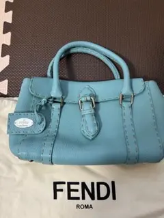 美品 FENDI フェンディ セレリア レイ シルバー - メルカリ