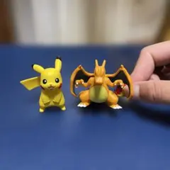 ピカチュウとリザードン フィギュアセット 卸売6個/セット 7.5cm ポケモン ピカチュウ コスプレ ゲンガー ゲームキャラクター