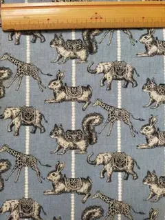 動物柄 綿麻生地 50cm