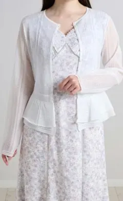 herlipto Shimmer Knit Peplum Cardiganのサムネイル