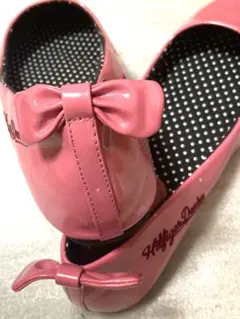 Item thumbnail for item 08232531-3840-4f8f-bfa7-fb270c9cb73c