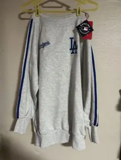 Item thumbnail for item 58ad36b5-c47f-4289-8388-920fc7869c88