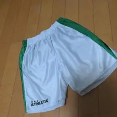 ATHLETA ハーフパンツ ホワイト/グリーン　キッズ150センチ