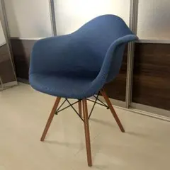 アームシェルチェア ウッド脚ファブリッ ク張地 DAWリプロダクト LOWYA