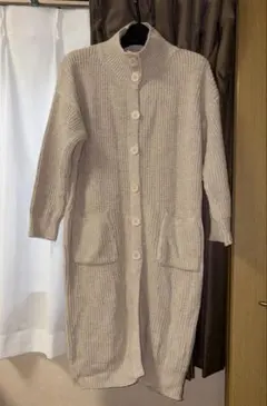 ベージュ ロングカーディガン　ニットワンピース　ポケット　ハイネック