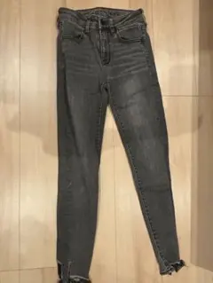 American Eagle ダークグレー スキニージーンズ