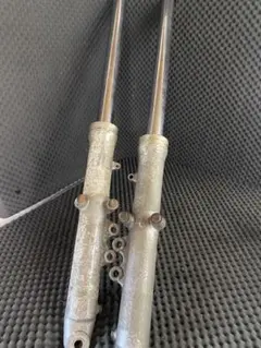 ホンダ CR80 1984年式？ フロントフォーク 三又 ディスクB モトクロス ホンダ CR80 1984年式？ フロントフォーク 三又 ディスクB モトクロス