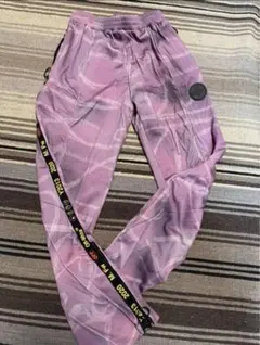 オフホワイト Off-White パンツのサムネイル