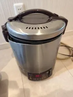ジャンク RR-100VQ(DB) 10合 ガス炊飯器 こがまる 都市ガス用のサムネイル