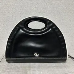 Item thumbnail for item fa39858e-992f-4a1e-93e8-798bb15a9ae8