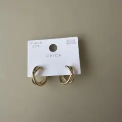 スリーコインズ　ピアス