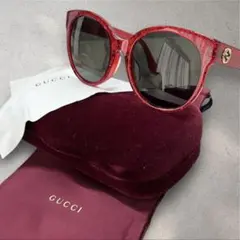 Item thumbnail for item ab99c4a3-8c2c-4f7e-884a-284d3ce88721