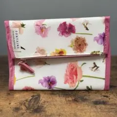 【24時間以内発送】FONTAINE 花柄 ピンク フラット ポーチ
