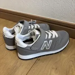 New Balance グレー スニーカー　373