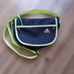adidas ショルダーバッグ ブラック ネオンイエロー