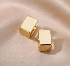 1079 スクエア ゴールド ピアス 錆びにくい ハイクラス ジュエリー