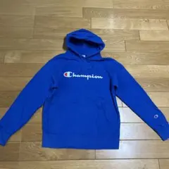 Champion 青 フード付きパーカー