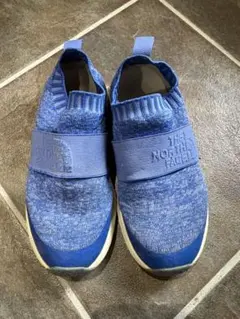 ノースフェイス　ジュニアシューズ　19センチ