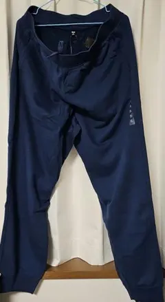 Item thumbnail for item c7978ff2-585e-41df-b66c-1527c51e9fa5