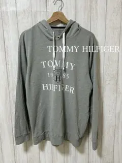 TOMMY HILFIGER トミー ヒルフィガー パーカー　フーディ