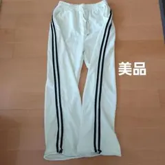 Item thumbnail for item 230057ae-940a-4de5-9b88-4404214c9f90