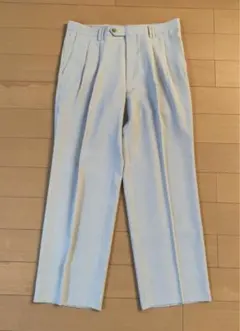 【極美品】IRUSE オフホワイト ベージュ　スラックス　ツータック