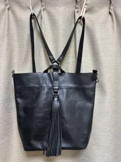 本革ショルダーバッグ リュック ブラックのサムネイル