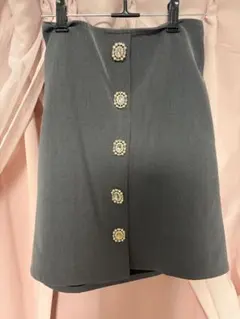 An MILLE アンミール　ビジュ付タイトスカート