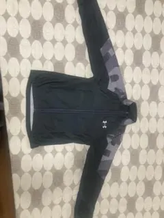 Under Armour 黒 長袖ジャケット YSM