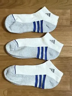 中古品　アディダス　メンズ　ソックス3足　25～28㎝　ホワイト