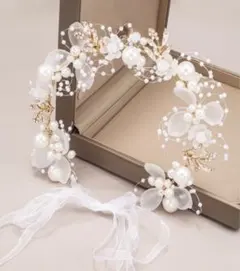 クリスタル＆パールフラワーヘッドバンド