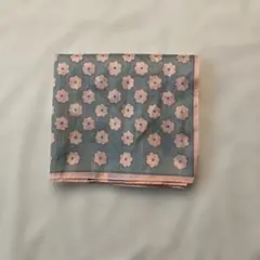 used Japanese vintage 花模様　リボン　スカーフのサムネイル