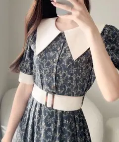 mily bilet 小花柄ベルト付きビックカラーワンピース