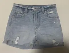 GAP ダメージデニムショートパンツ