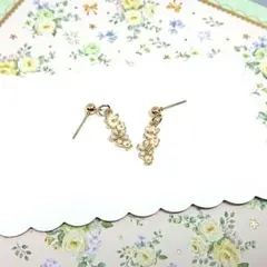 No.429☆フラワーライン ピアス イヤリング マスクチャーム