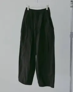 anuke Volumetuck Cocoon Pants ブラウン 38 - メルカリ