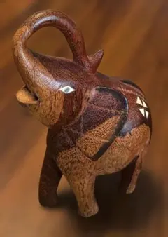 木製象の彫刻 高さ約24.5cm