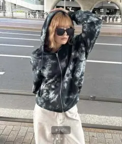 タイダイ柄ジップパーカー