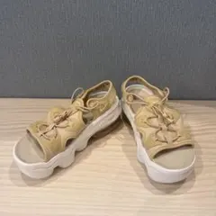 【美品】NIKE エアマックスココ ベージュ 24cm