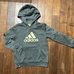adidas アディダス グレー パーカー 140cm