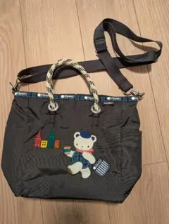 ファミリアLeSportsac クマ刺繍 ショルダーバッグ