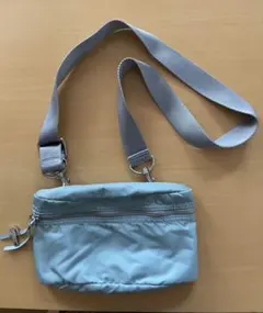 LACOSTE ラコステ ショルダーバッグ ライトブルー