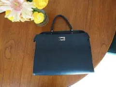 michino paris ルテス スモール ブラックのサムネイル
