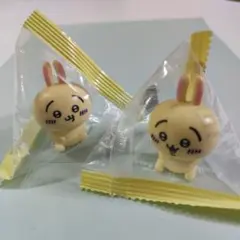 ちいかわ インテリアミニフィギュア　うさぎ　 2種セット