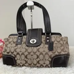 美品　COACH✨コーチ　ハンドバッグ　シグネチャー　ターンロック