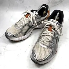 アシックスasics GEL-KAYANO 14 オレンジ シルバー 27のサムネイル